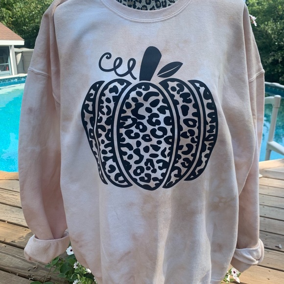 Choose from any of the  5 cloudy dye designs for $22 each S-2X (3X-4X add $6) - Picture 5 of 6